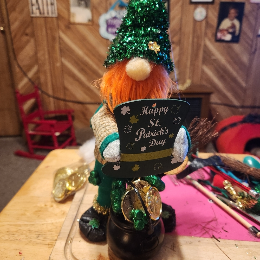 Handmade Gnomes - Picture 12 of 12